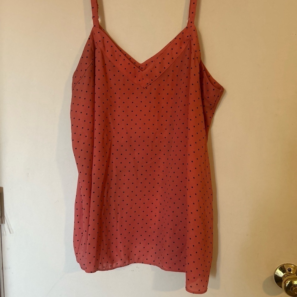 TORRID Blouse Tank Top Pink Polka Dot V Neck
Strappy Sleeveless Size 0
